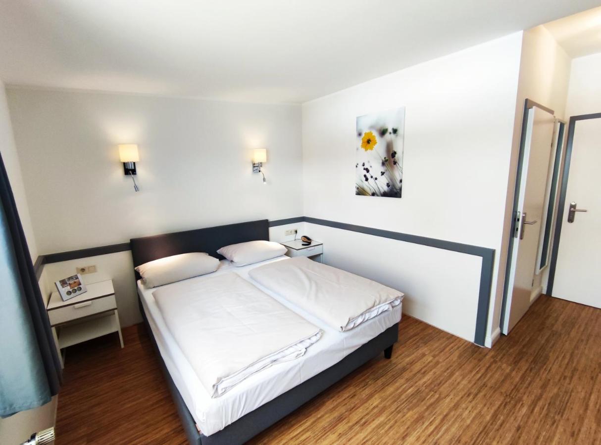 Schaefers Hotel, Self-Check-In, Cafe Und Baecker Am Hotel Vechta Zewnętrze zdjęcie